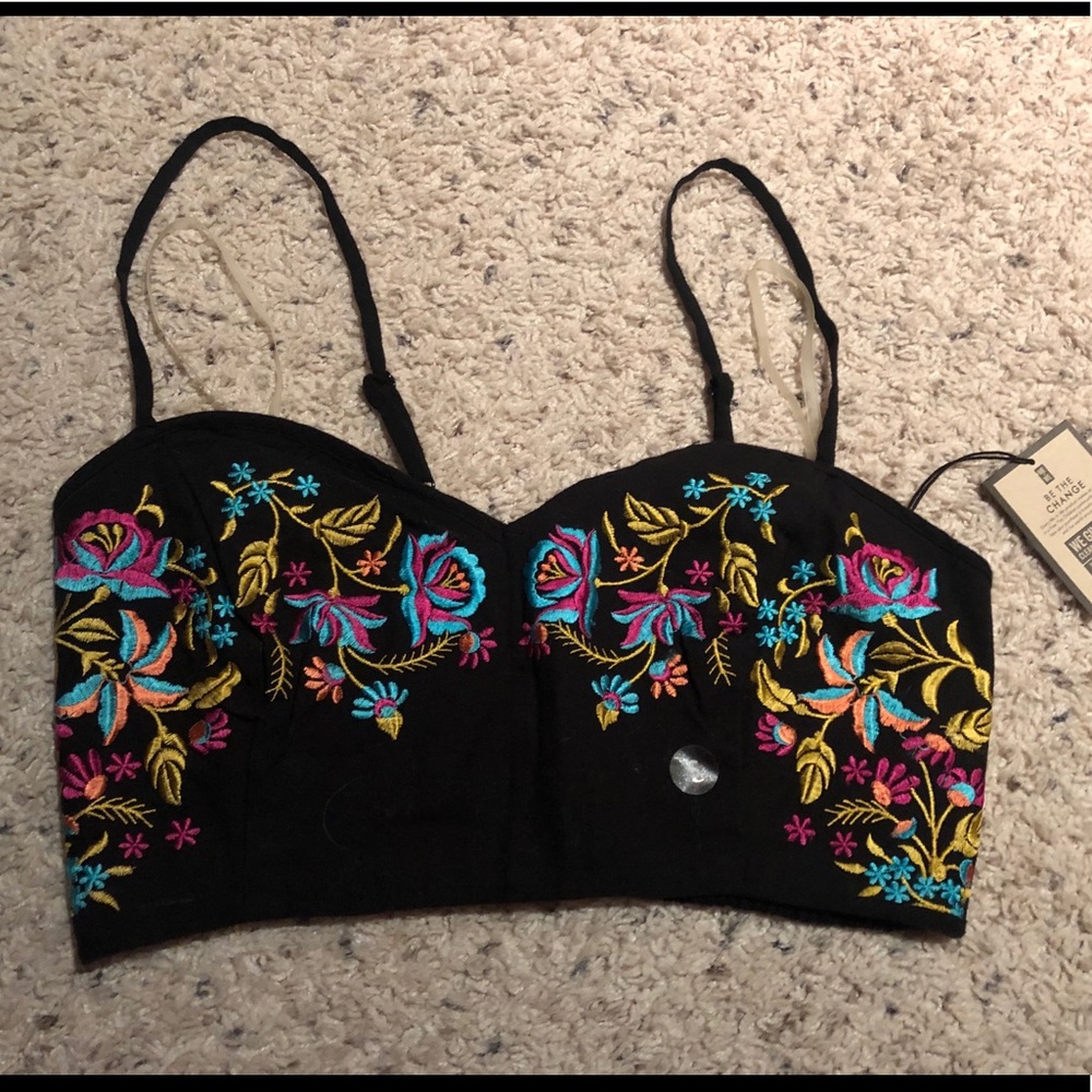 Adorable embroidered Me to We crop tank